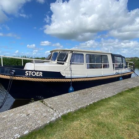 Boat Stoer - Inclusief Sloep Jutrijp ภายนอก รูปภาพ