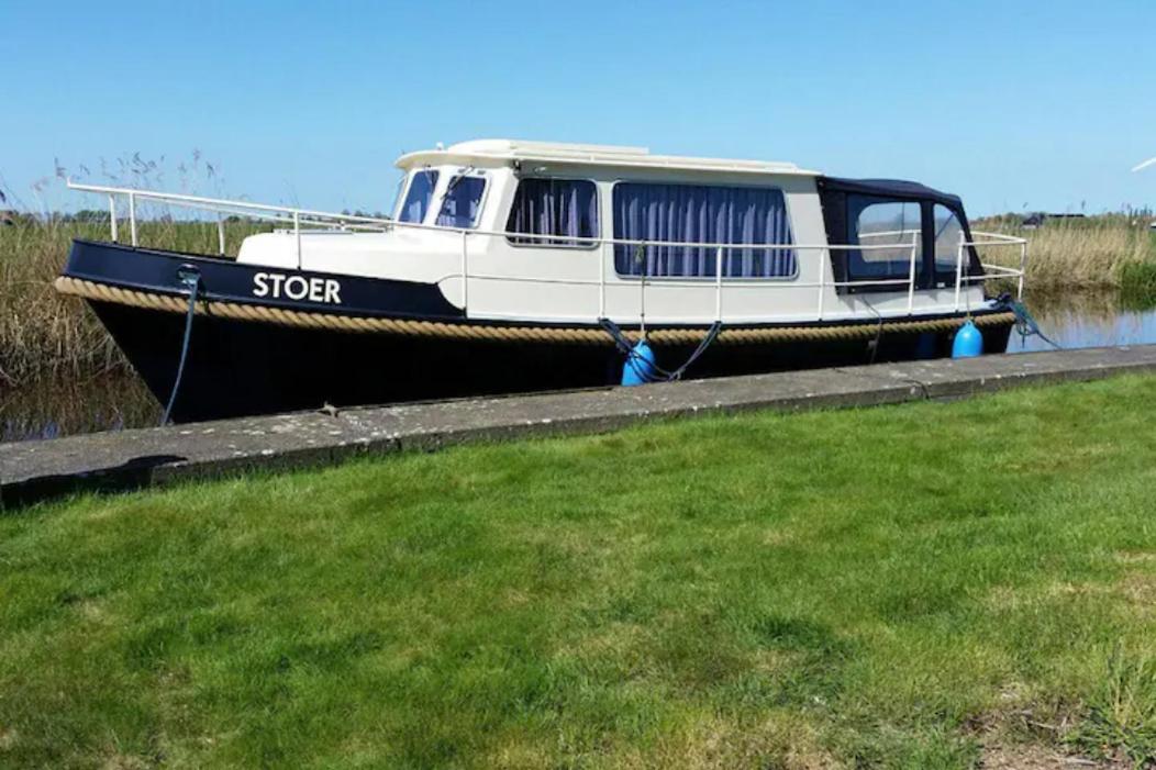 Boat Stoer - Inclusief Sloep Jutrijp ภายนอก รูปภาพ