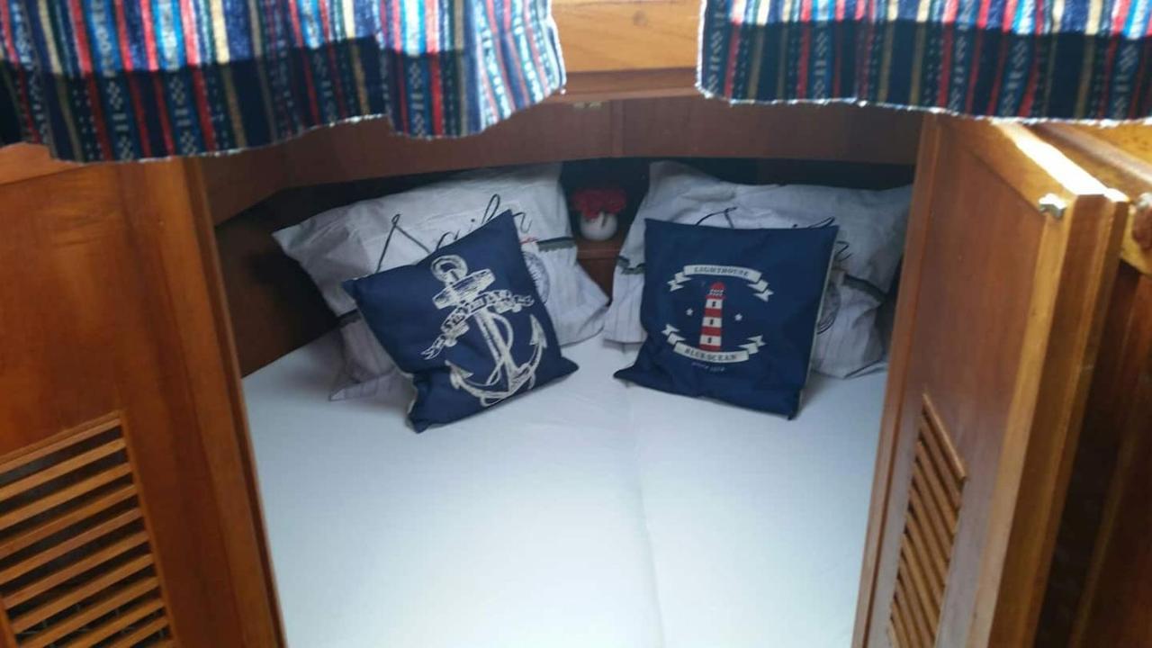 Boat Stoer - Inclusief Sloep Jutrijp ภายนอก รูปภาพ