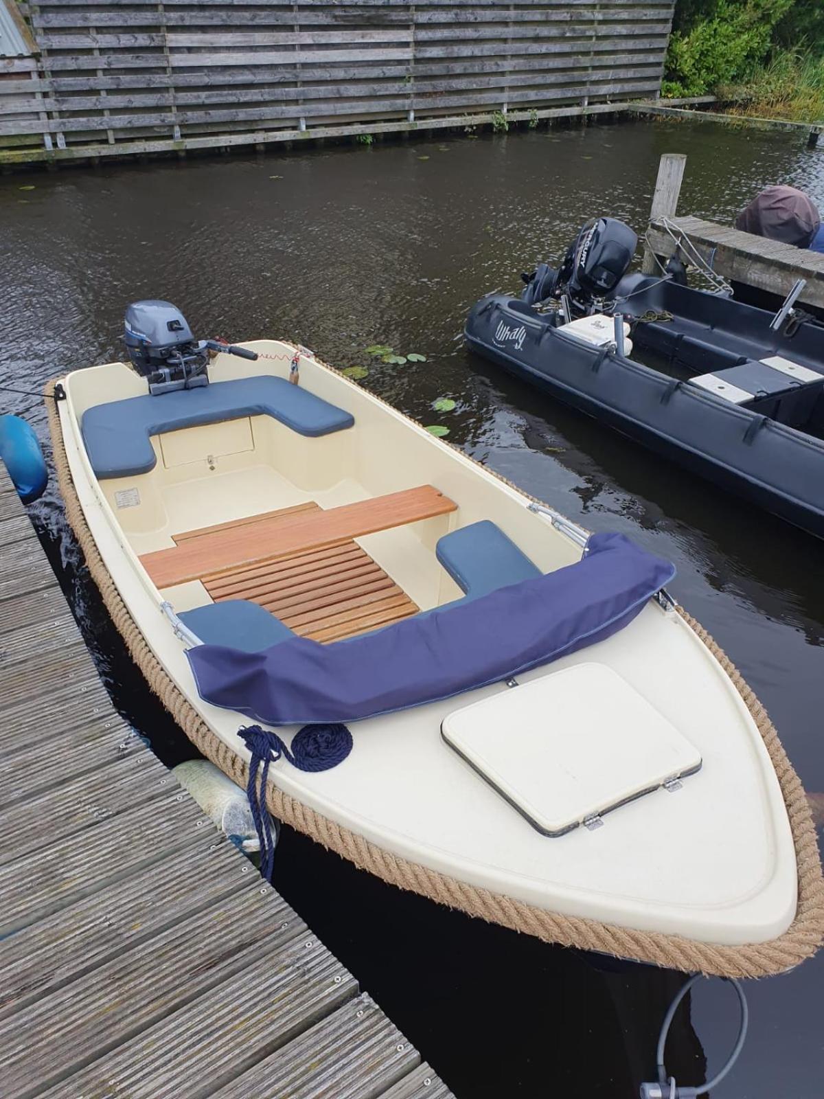 Boat Stoer - Inclusief Sloep Jutrijp ภายนอก รูปภาพ